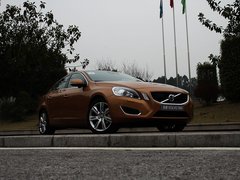 2011款 3.0T 自动 智尊版 AWD