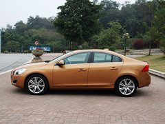 2011款 3.0T 自动 智尊版 AWD