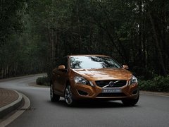 2011款 3.0T 自动 智尊版 AWD