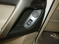 2010款 4.0L AT VX NAVI 7座