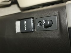 2010款 4.0L AT VX NAVI 7座