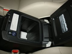 2010款 4.0L AT VX NAVI 7座