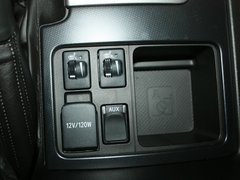 2010款 4.0L AT VX NAVI 7座