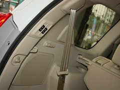 2010款 4.0L AT VX NAVI 7座