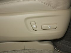 2010款 4.0L AT VX NAVI 7座