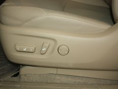 2010款 4.0L AT VX NAVI 7座