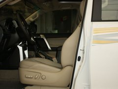 2010款 4.0L AT VX NAVI 7座