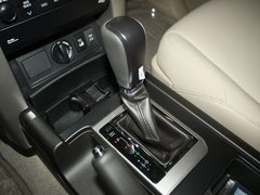 2010款 4.0L AT VX NAVI 7座