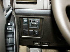 2010款 4.0L AT VX NAVI 7座