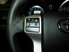 一汽丰田  普拉多 4.0   AT 方向盘左侧
