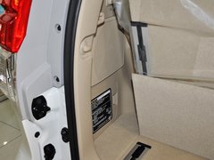 2010款 4.0L AT VX NAVI 7座