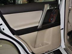 2010款 4.0L AT VX NAVI 7座