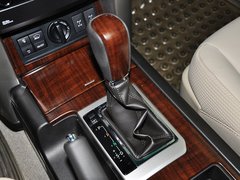 2010款 4.0L AT VX NAVI 7座