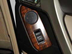 2010款 4.0L AT VX NAVI 7座