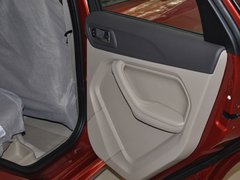2011款 两厢 1.8L 自动 时尚型