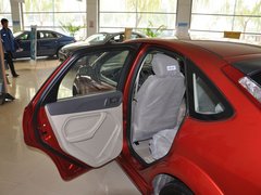2011款 两厢 1.8L 自动 时尚型