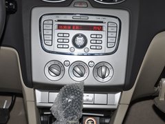 2011款 两厢 1.8L 自动 时尚型
