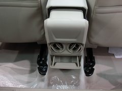 2011款 两厢 1.8L 自动 时尚型