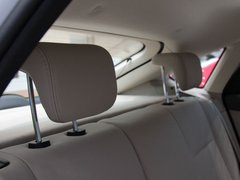 2011款 两厢 1.8L 自动 时尚型