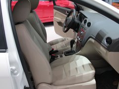 2011款 两厢 1.8L 自动 时尚型
