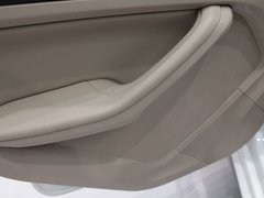 2011款 两厢 1.8L 自动 时尚型