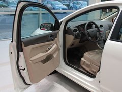 2011款 两厢 1.8L 自动 时尚型