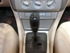 2011款 两厢 1.8L 自动 时尚型