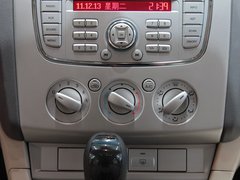 2011款 两厢 1.8L 自动 时尚型