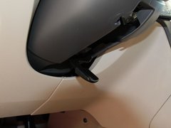 2011款 两厢 1.8L 自动 时尚型