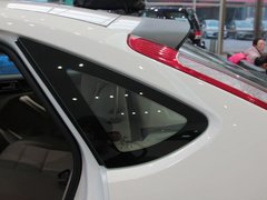 2011款 两厢 1.8L 自动 时尚型