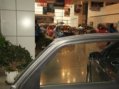 2011款 两厢 2.0L 手动 运动型