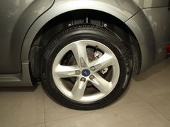 2011款 两厢 2.0L 手动 运动型