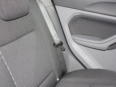 2011款 三厢 1.8L 手动 舒适型