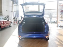 2011款 三厢 1.8L 手动 舒适型
