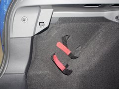2011款 三厢 1.8L 手动 舒适型