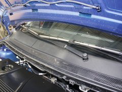 2011款 三厢 1.8L 手动 舒适型