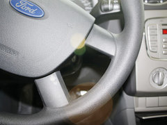 2011款 三厢 1.8L 手动 舒适型
