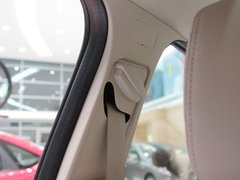 2011款 三厢 1.8L 自动 时尚型