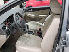 2011款 三厢 1.8L 自动 时尚型