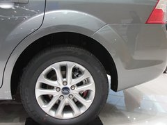 2011款 三厢 1.8L 自动 时尚型