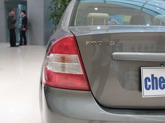 2011款 三厢 1.8L 自动 时尚型