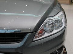 2011款 三厢 1.8L 自动 时尚型