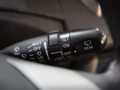 2010款 1.3L AMT 豪华型
