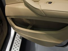 2011款 3.0T xDrive35i领先型 5座