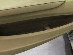 2011款 3.0T xDrive35i领先型 5座