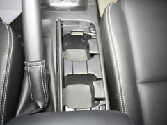 2010款 2.4 CVT 四驅(qū)運動導(dǎo)航版