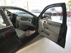2011款 1.6L 手动 豪华型