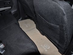 2010款 锐意版 2.0L 手动 豪华型 5座