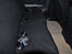 2010款 锐意版 2.0L 手动 豪华型 5座