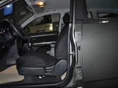 2010款 锐意版 2.0L 手动 豪华型 5座